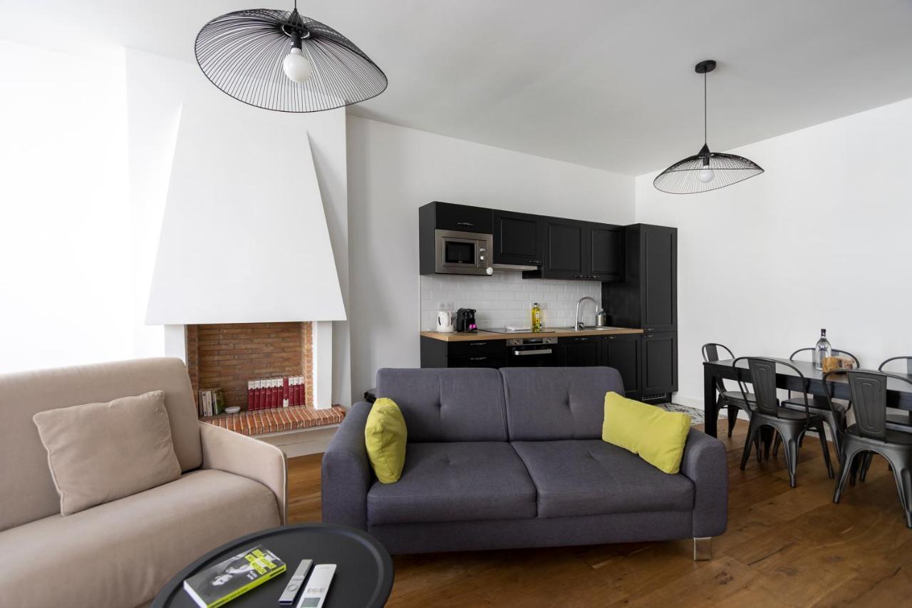 Les Suites R Bonaparte - Appartements De Standing Au Coeur De La Vieille Ville Pietonne Ajaccio  Esterno foto