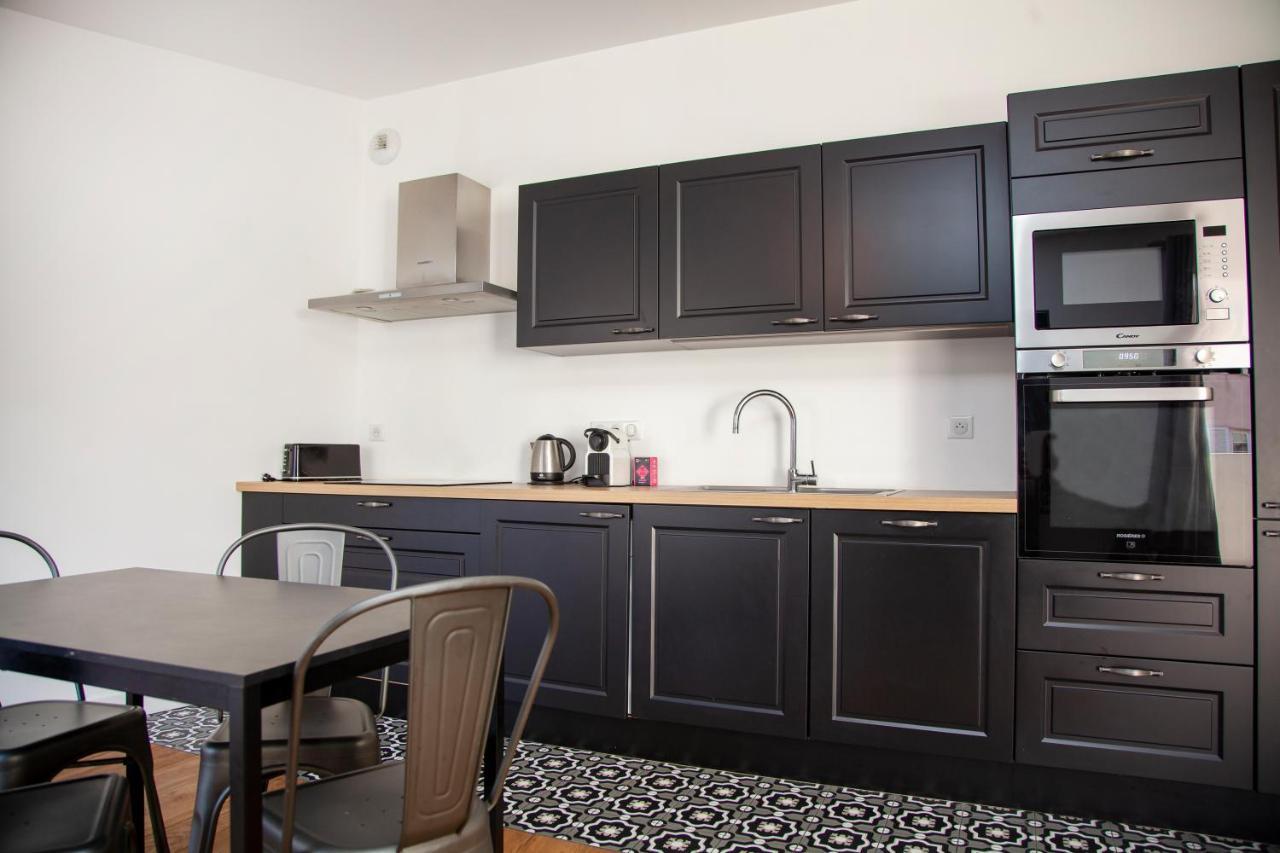 Les Suites R Bonaparte - Appartements De Standing Au Coeur De La Vieille Ville Pietonne Ajaccio  Esterno foto