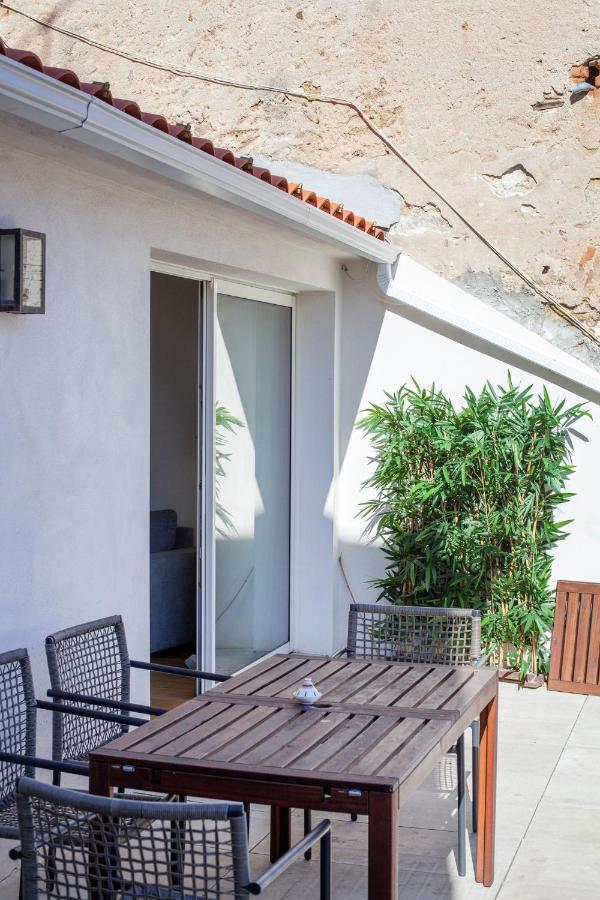 Les Suites R Bonaparte - Appartements De Standing Au Coeur De La Vieille Ville Pietonne Ajaccio  Esterno foto
