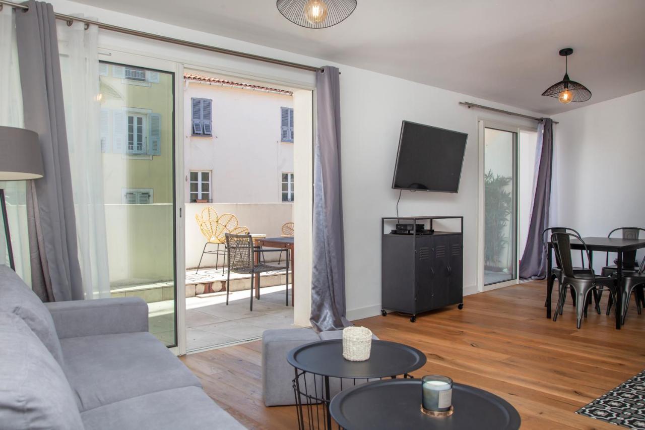 Les Suites R Bonaparte - Appartements De Standing Au Coeur De La Vieille Ville Pietonne Ajaccio  Esterno foto