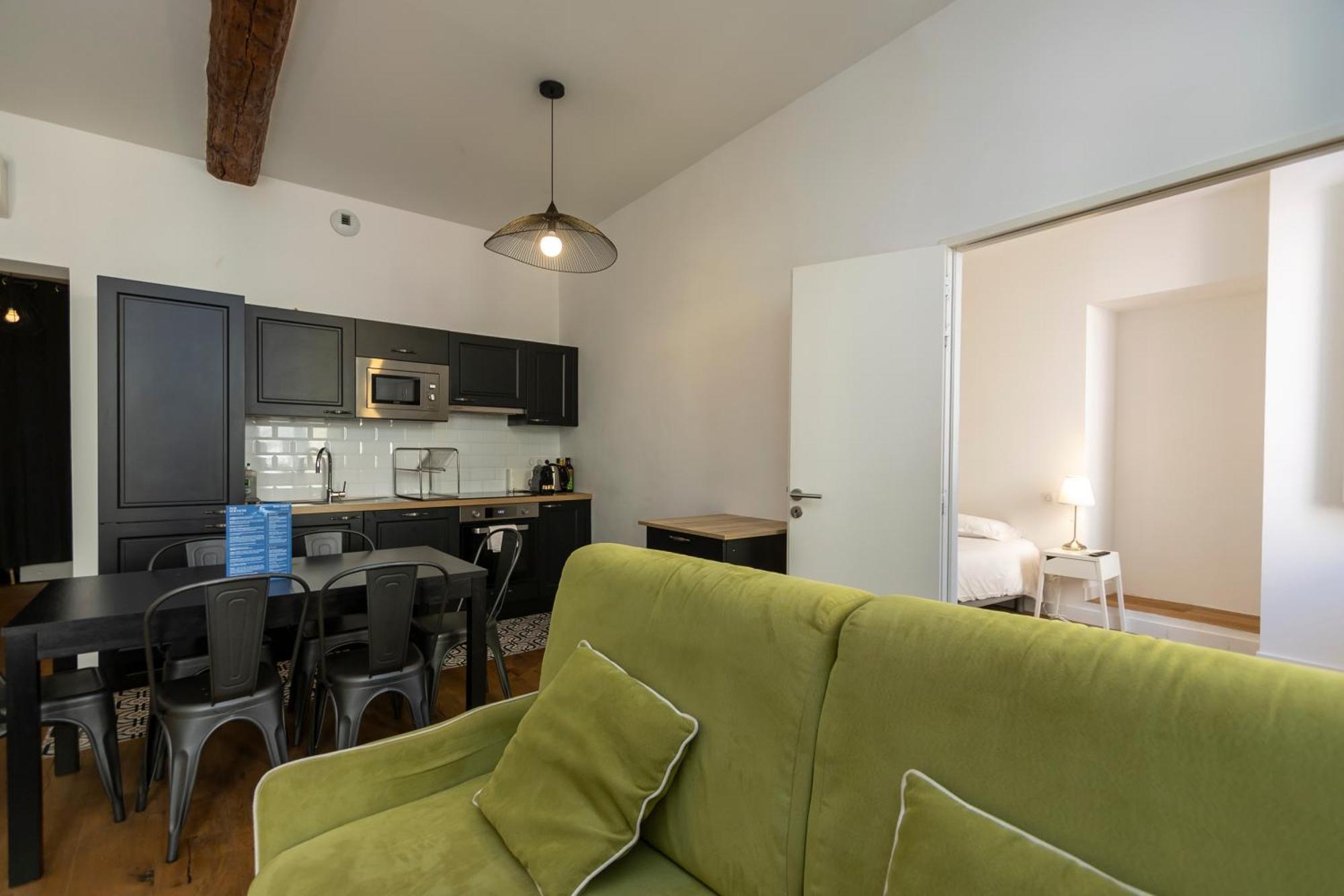 Les Suites R Bonaparte - Appartements De Standing Au Coeur De La Vieille Ville Pietonne Ajaccio  Esterno foto